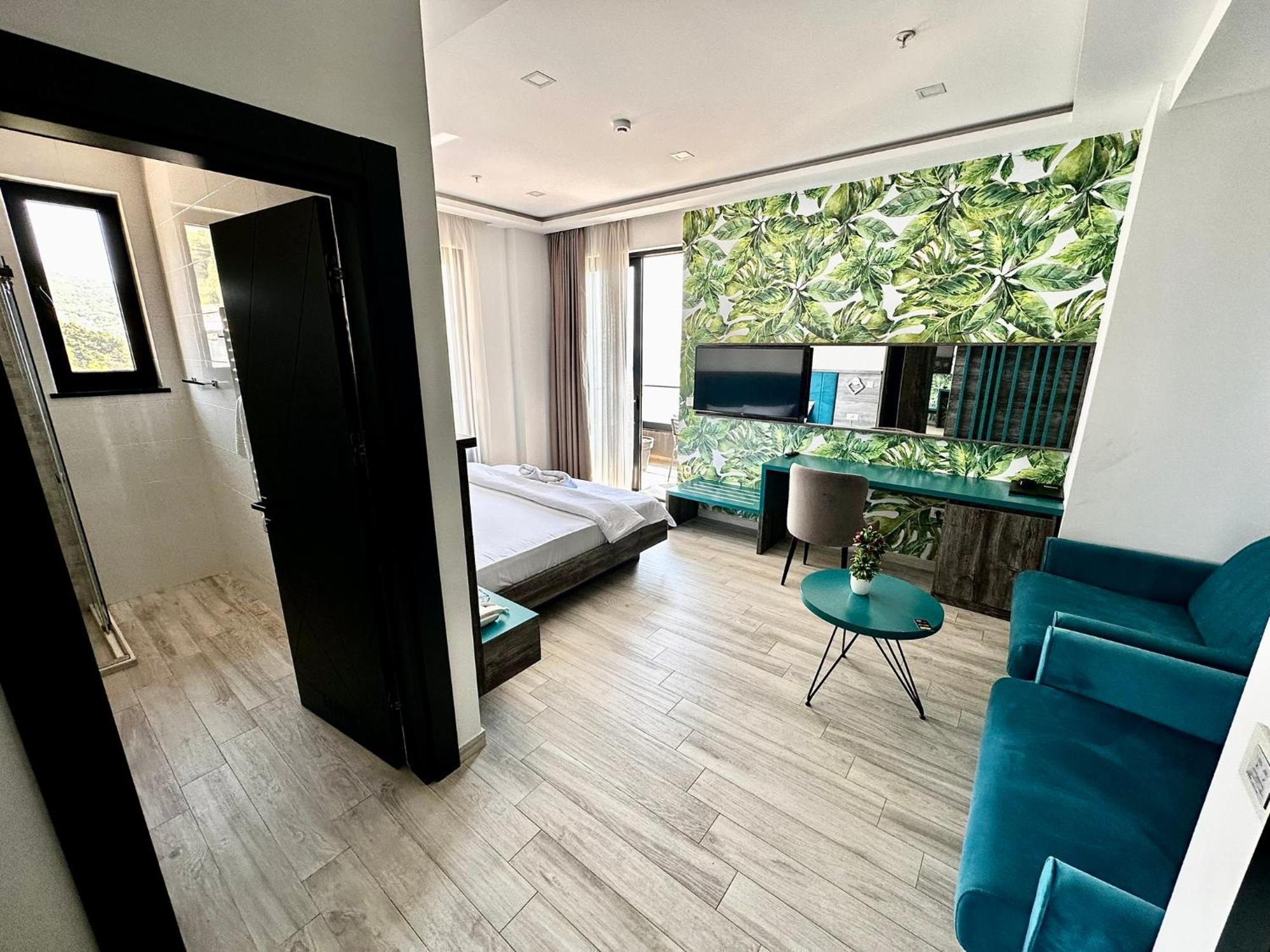 Hotel Del Medio Sutomore Eksteriør billede
