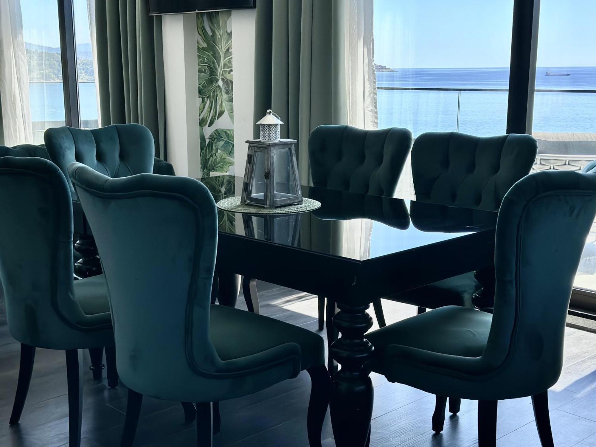 Hotel Del Medio Sutomore Eksteriør billede