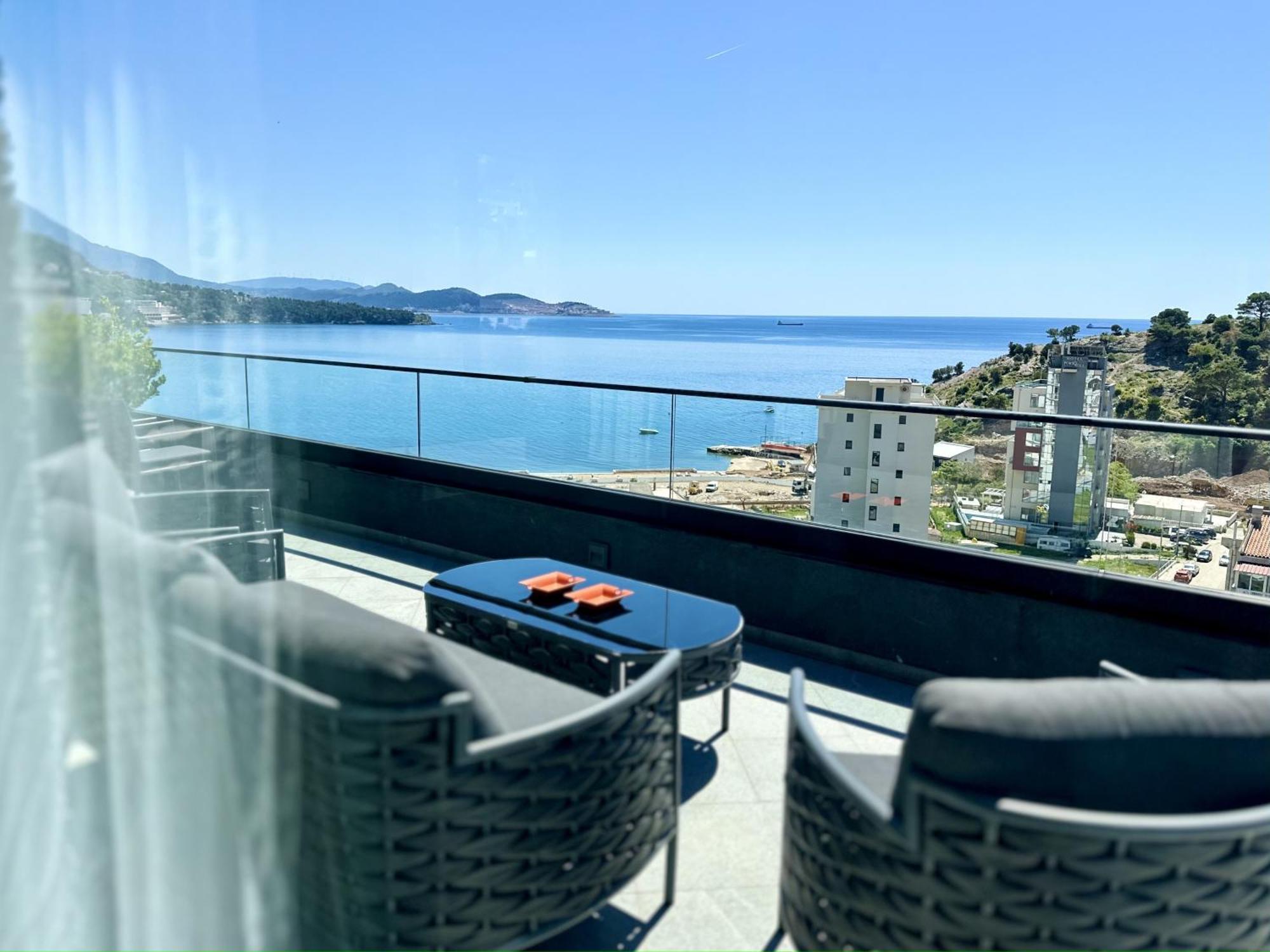 Hotel Del Medio Sutomore Eksteriør billede