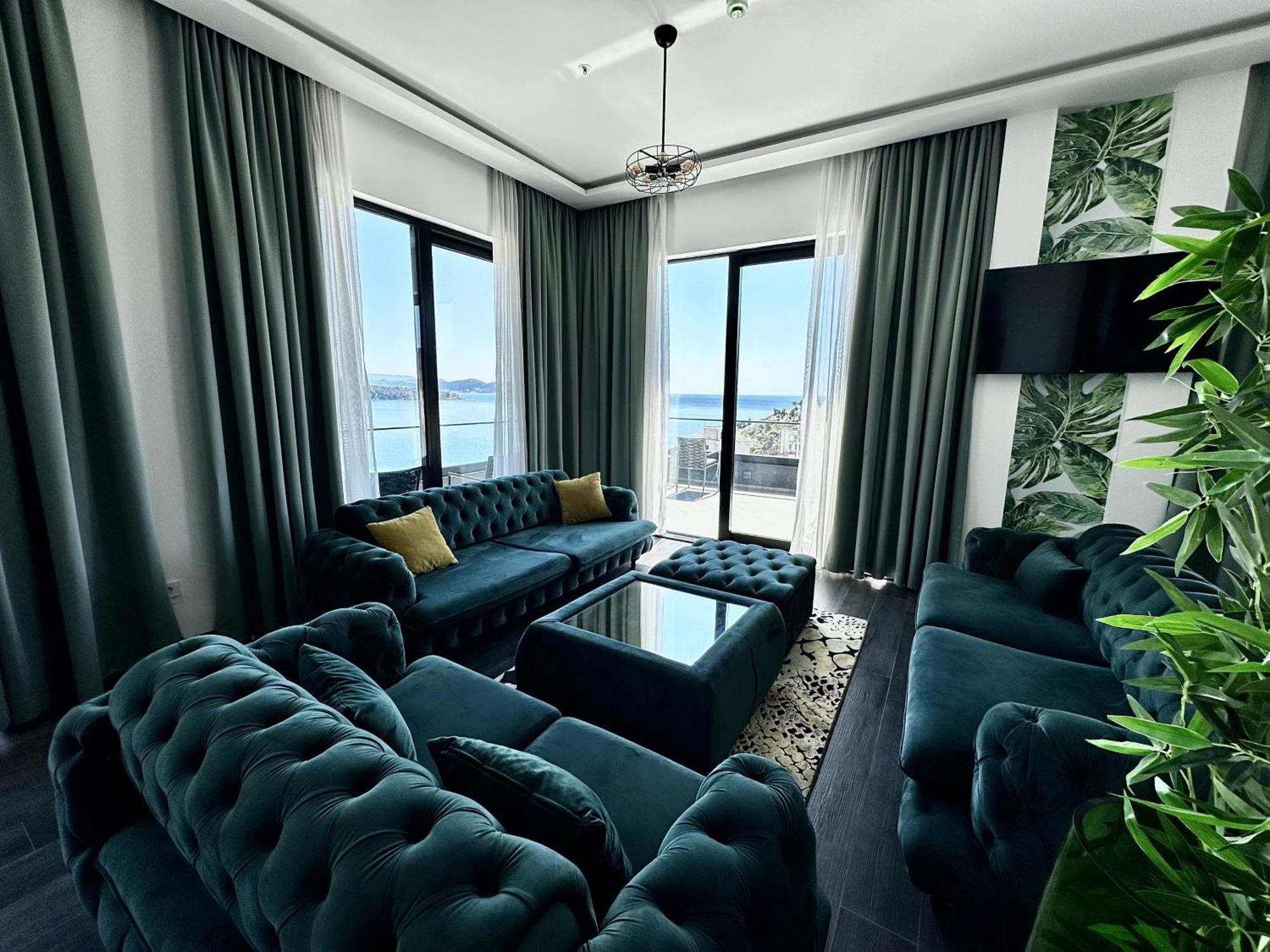 Hotel Del Medio Sutomore Eksteriør billede